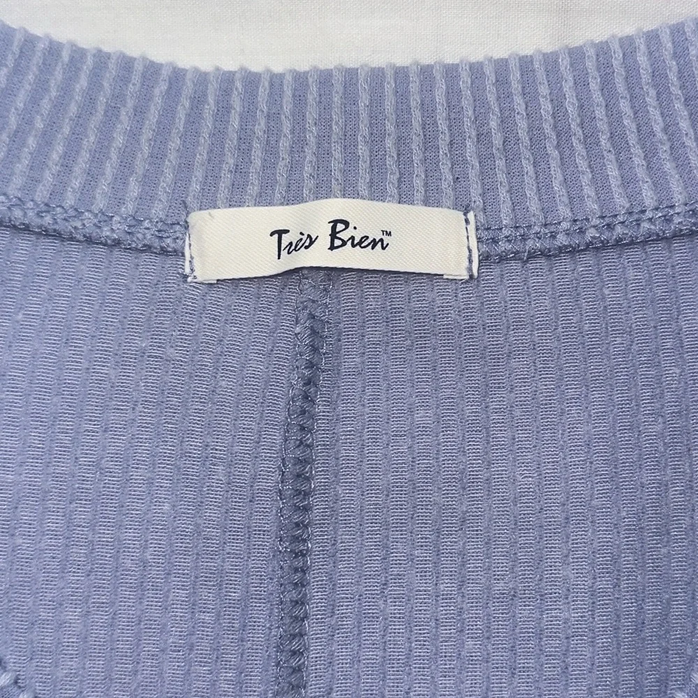 Tres Bien Blue Ribbed Lounge Set Oversized Top and Matching Casual Shorts Size M